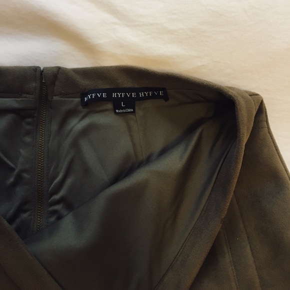 Olive Suede Mini Skirt - Picture 5 of 6